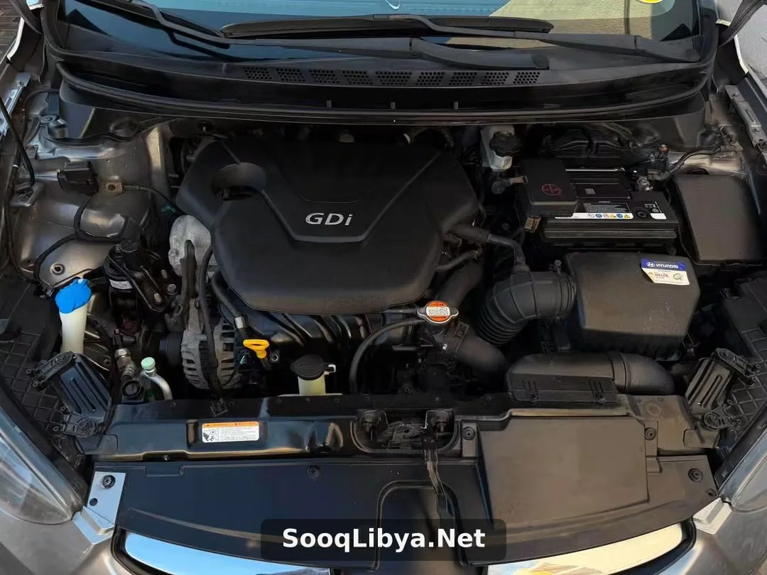 HYUNDAI AVANTE - الصورة 3 من 8