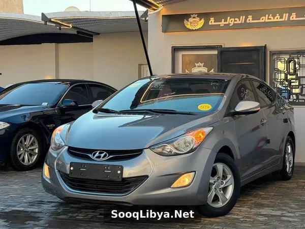 HYUNDAI AVANTE