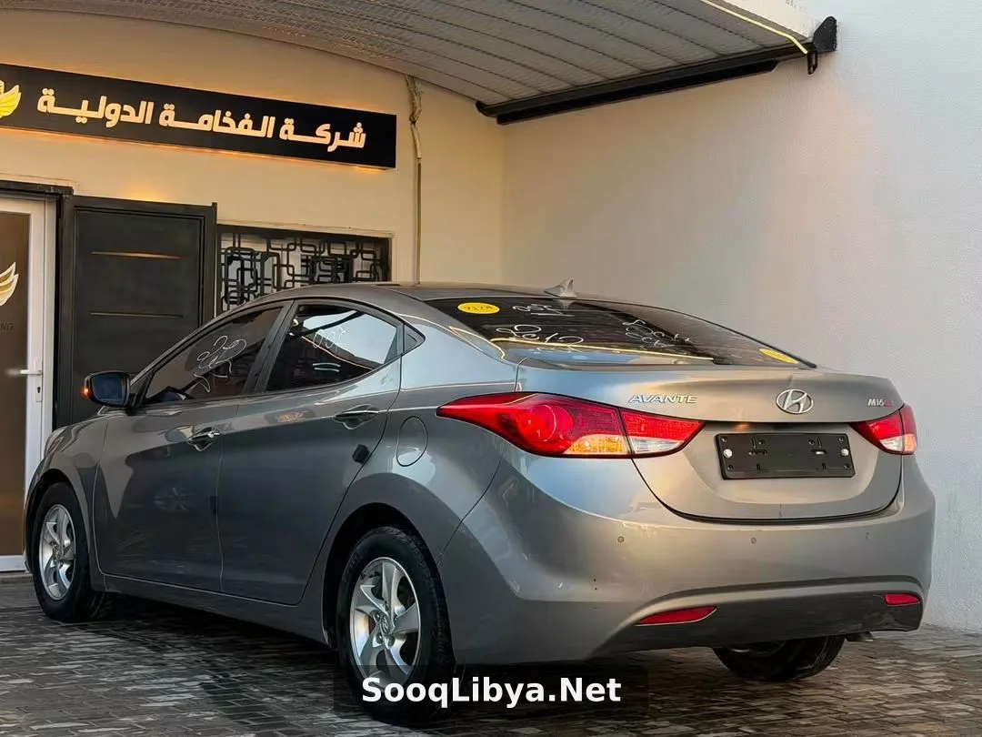 HYUNDAI AVANTE - الصورة 2 من 6