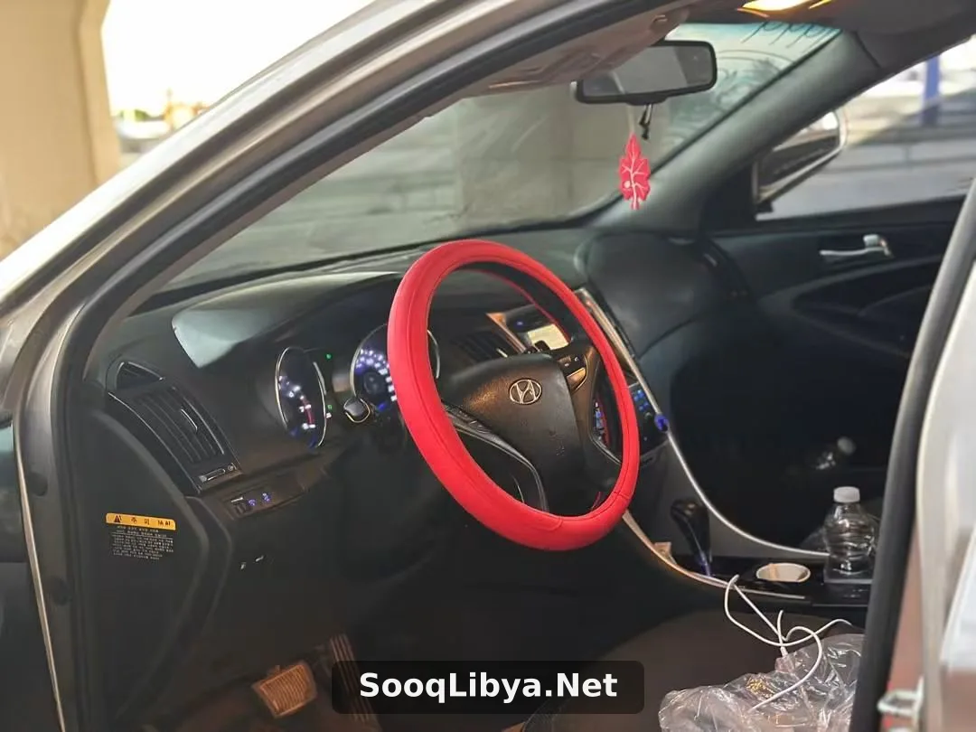 HYUNDAI SONATA - الصورة 2 من 4