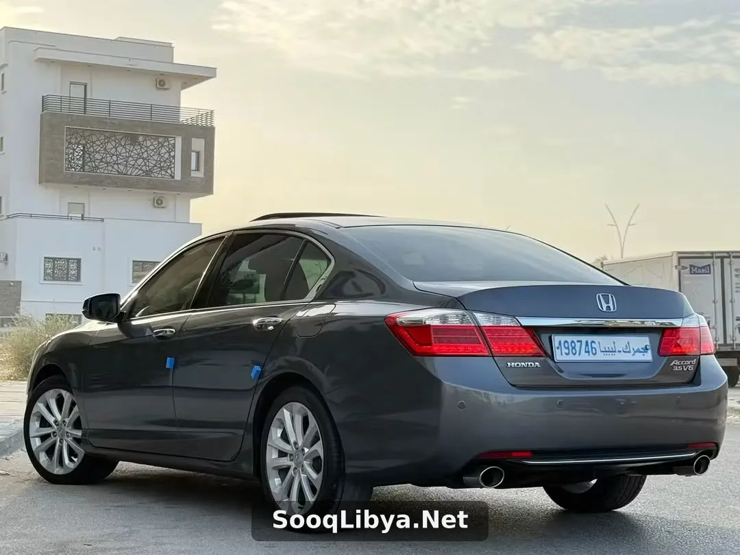 النوع HONDA الفئه ACCORD - الصورة 2 من 8
