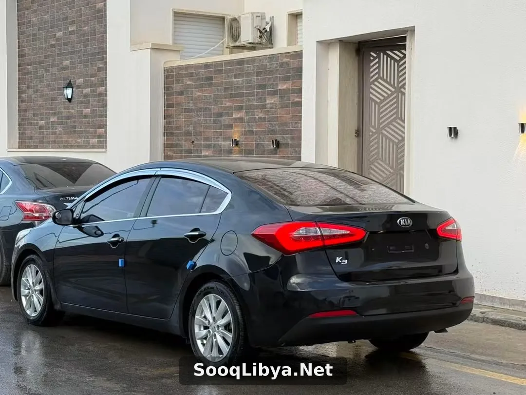 النوع Kia الفئة سيراتو K3 - الصورة 3 من 9