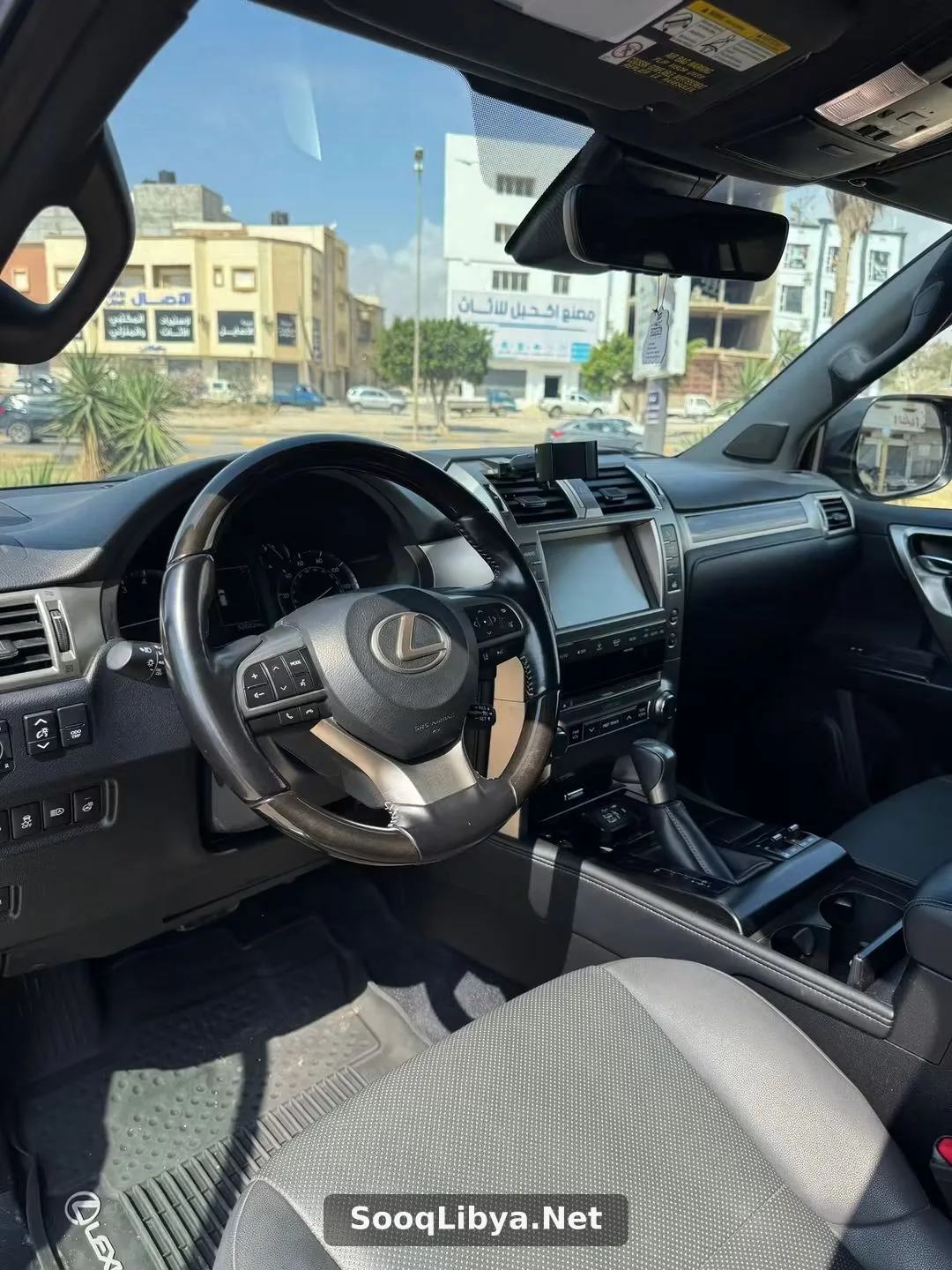 ليكزس الفئة GX460 - الصورة 4 من 4